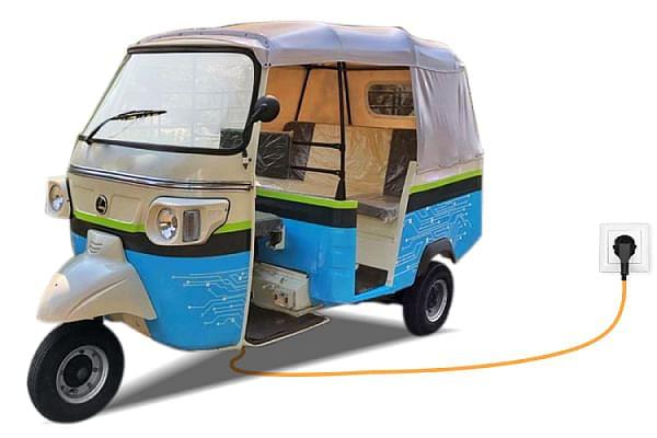 Teja (Powered by Greaves) Electric Passenger