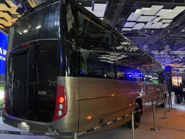 Magna Coach