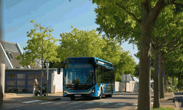 Iveco Bus gets 120-million-euro order for 153 electric buses from Milan city