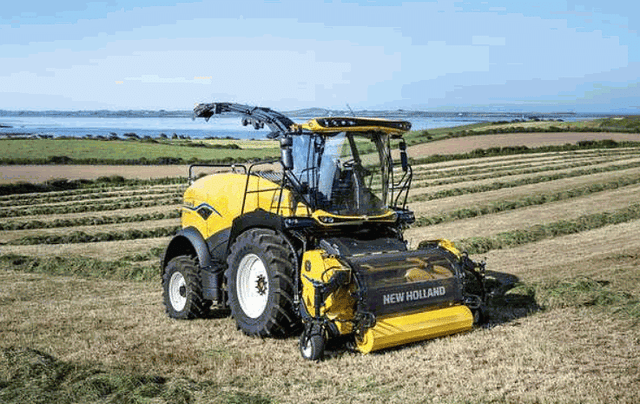 New Holland introduces UltraFeed Pickup Head For Forage Harvesters